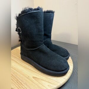 Koolaburra By UGG women’s Remley Short Boots